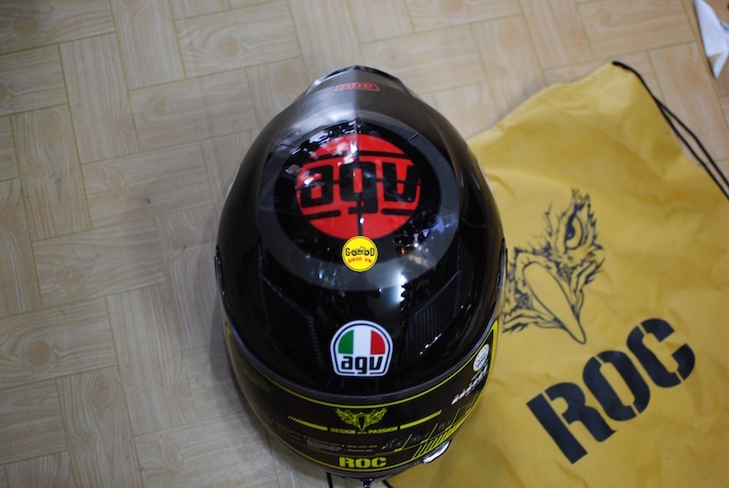 Mũ Royal M138b lên tem AGV đỏ