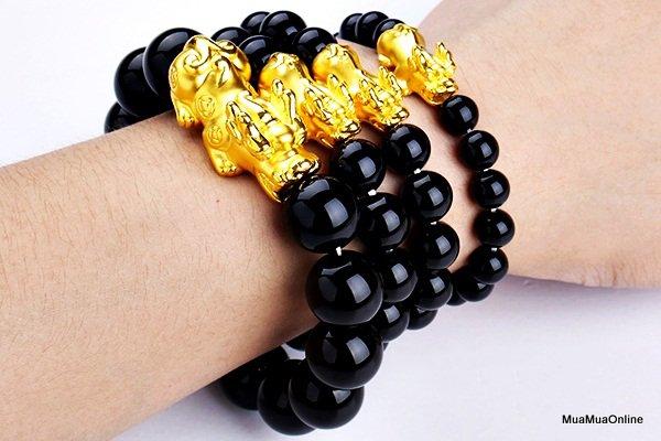 Vòng Đeo Tay Tỳ Hưu Đá Đen May Mắn