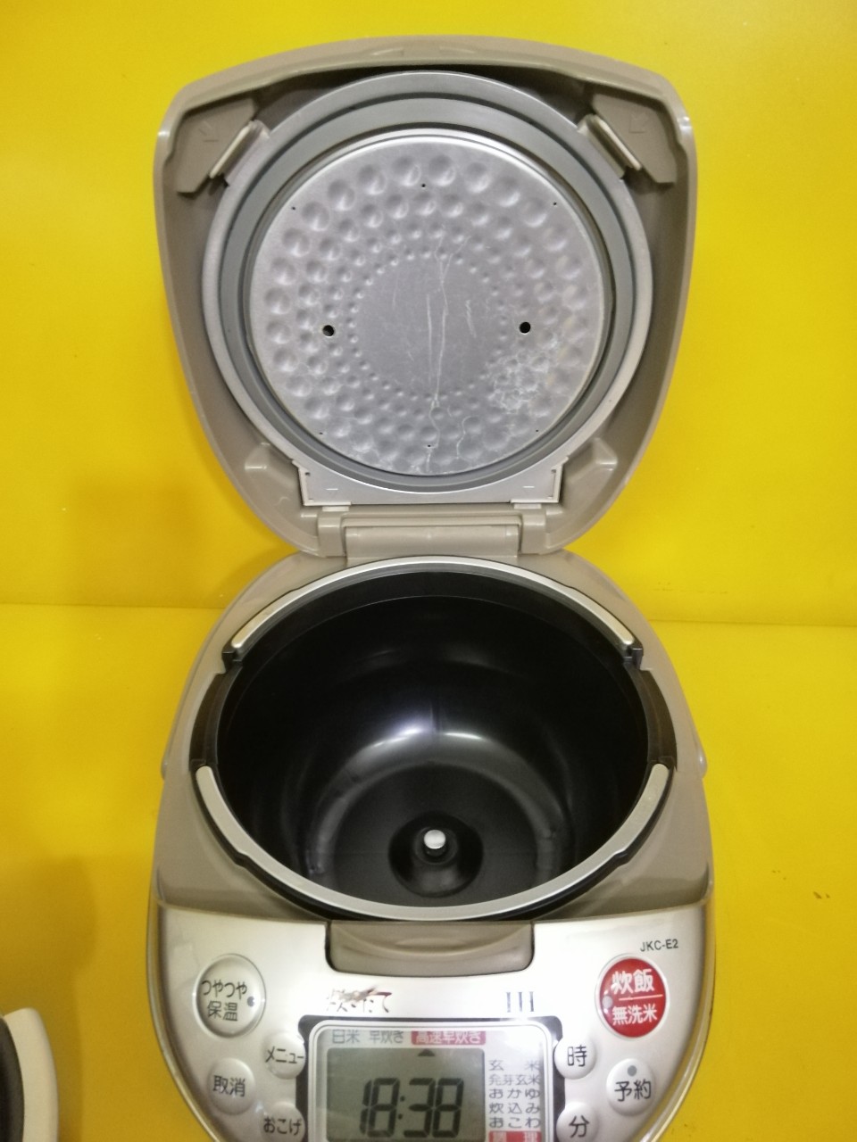 Nồi cơm nội địa Nhật cao tần (IH) Tiger JKC-10E2 (1.0L) (05624)