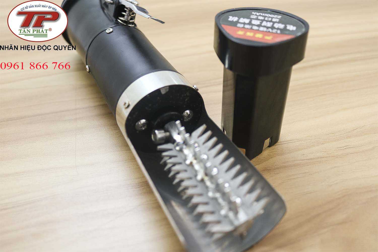 Máy đánh vảy cá cầm tay