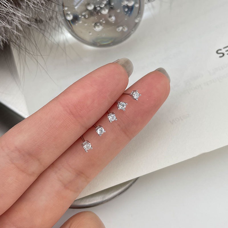 Khuyên Tai Bạc Dreamsilver Nụ Đính Đá Nhiều Size KT022