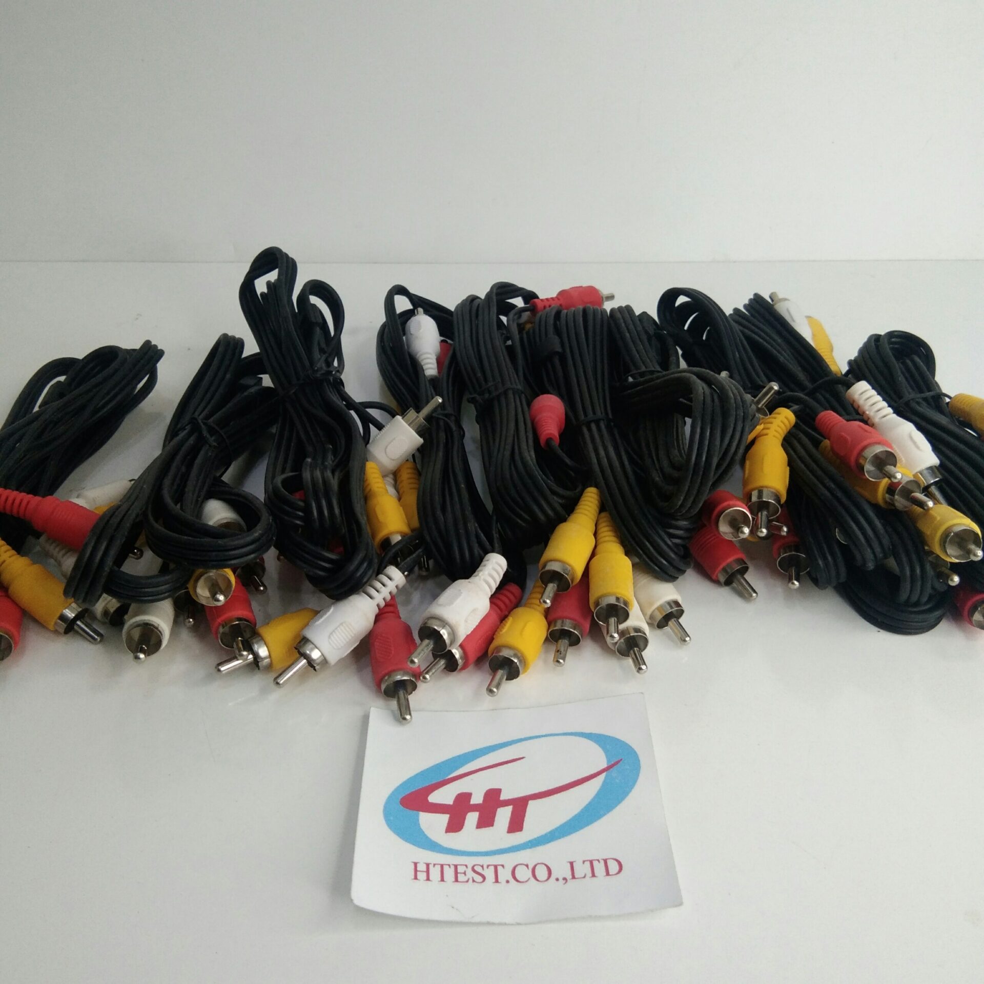 Dây AV 6 đầu chiều dài 1.5M/ Đen, không bọc - SP000051