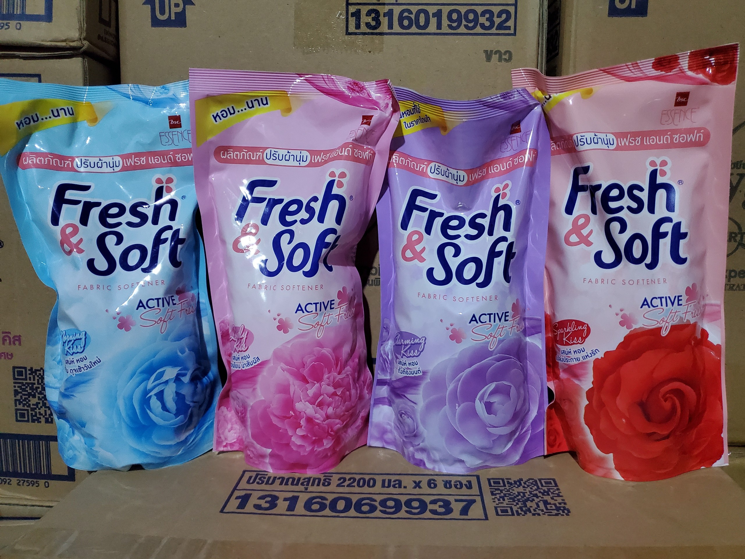 (KTT) Nước xả vải Thái Lan Fresh&Soft 550ml/túi