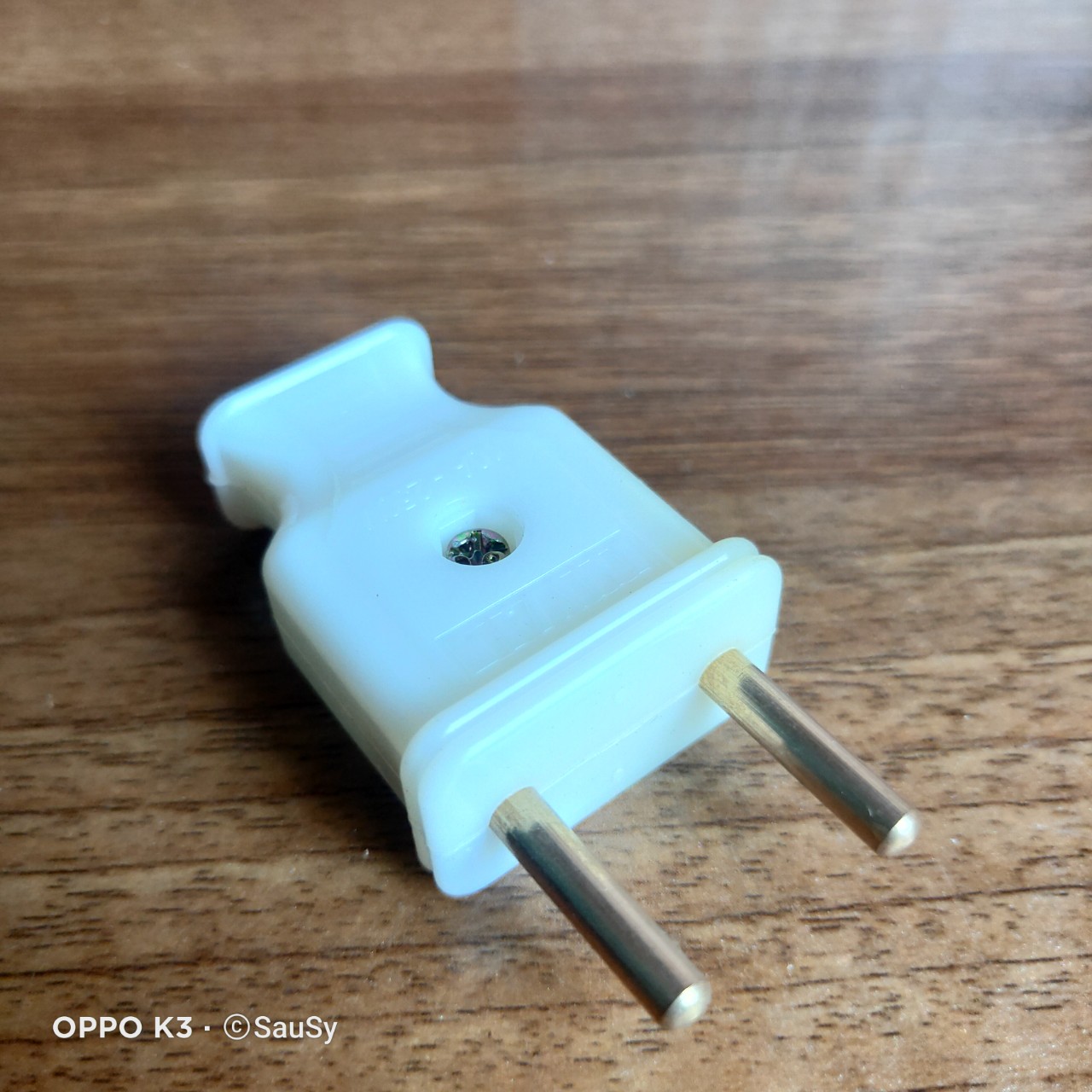 Phích cắm điện Nival 10A - 250V/50Hz
