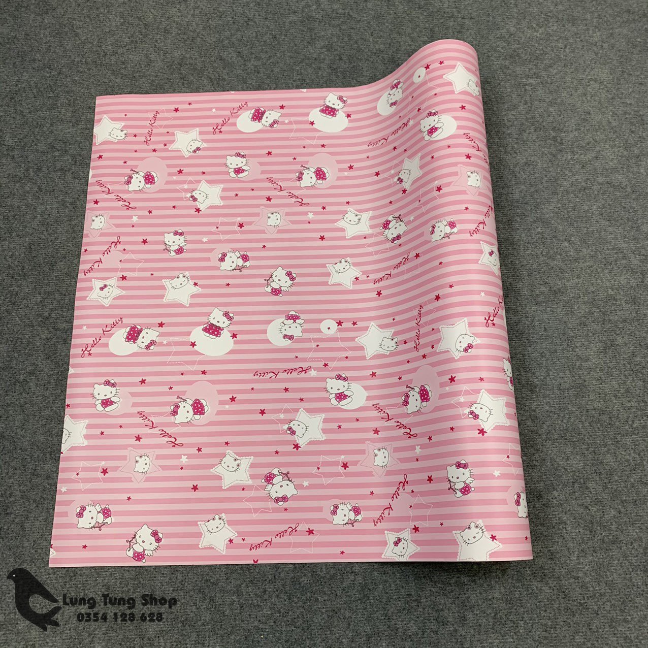 [HCM]Decal hình hello kitty - Giấy dán tường có sẵn keo màu hello kitty