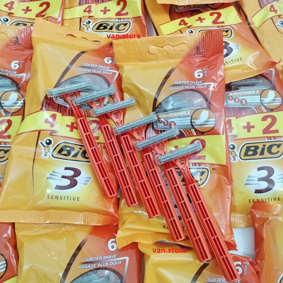 [4 tặng 2] Dao Cạo Râu BiC 3 lưỡi - Bịch 6 cây / [2 tặng 1] Dao Cạo Râu BiC 3 lưỡi - Bịch 3 cây