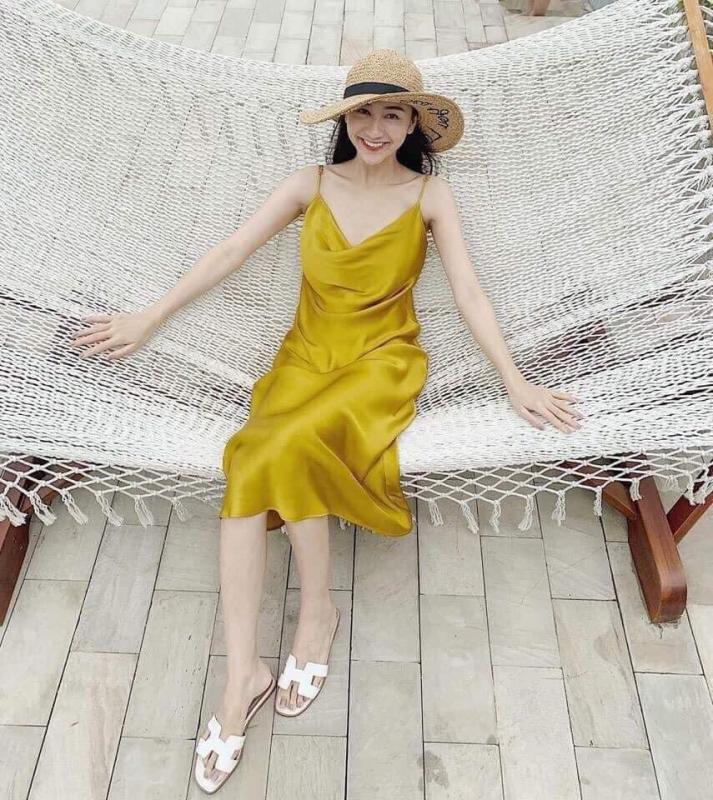 Nơi bán Váy 2 dây lụa cao cấp