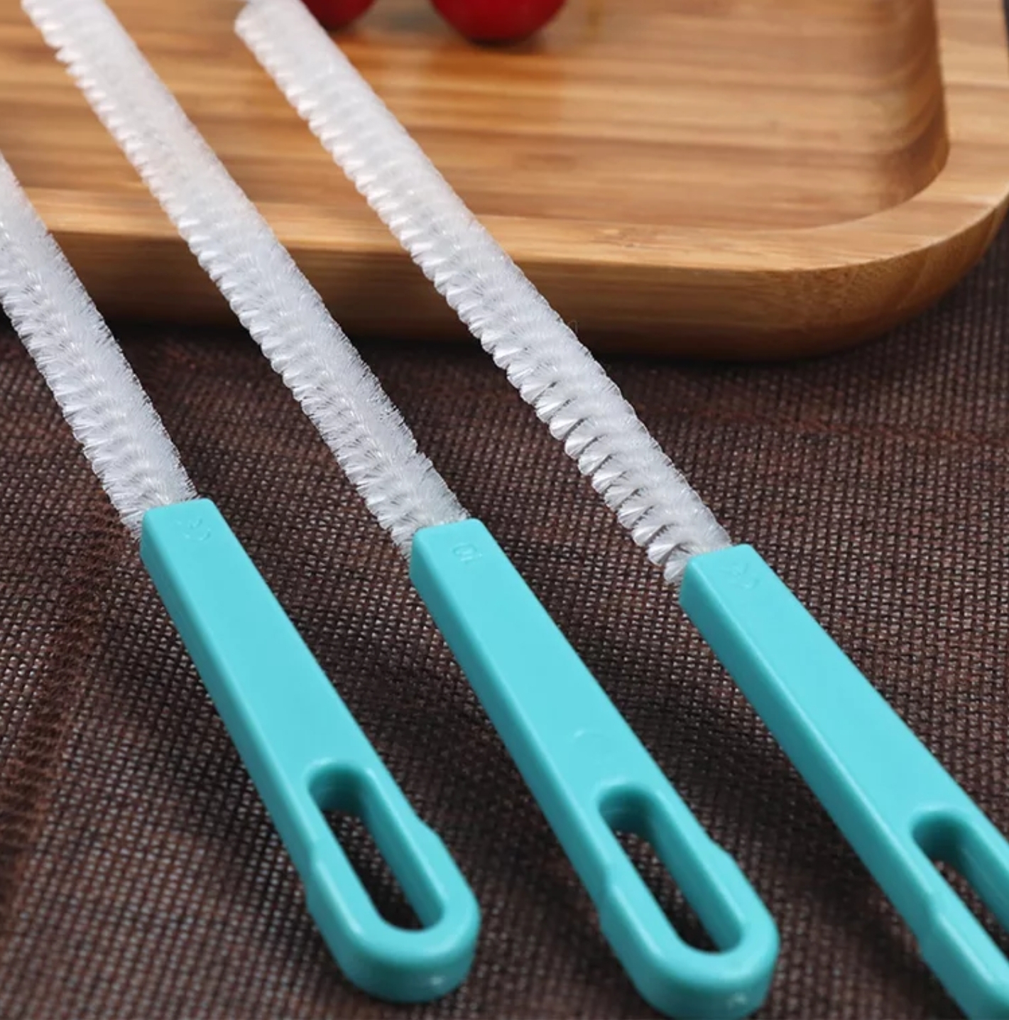 Cọ vệ sinh đui bắt kem, dụng cụ vệ sinh đui.