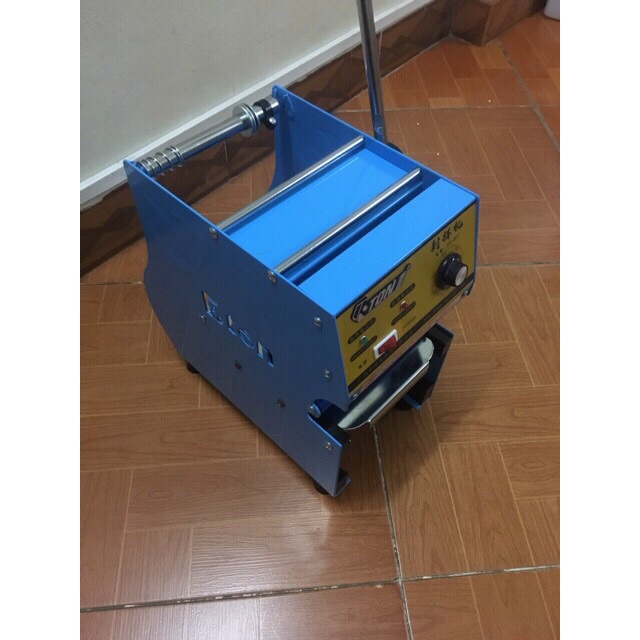 Máy dán miệng cốc , dán ly trà sữa eton d7 cốc 700ml trở về