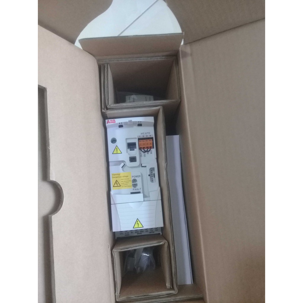 Biến tần ACS355 -3Pha 380V 4KW ACS355-03E-08A8-4