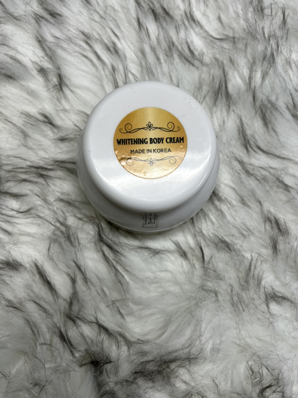 Kem dưỡng body cốt sâm kem ủ trắng siêu cấp - thỏ store