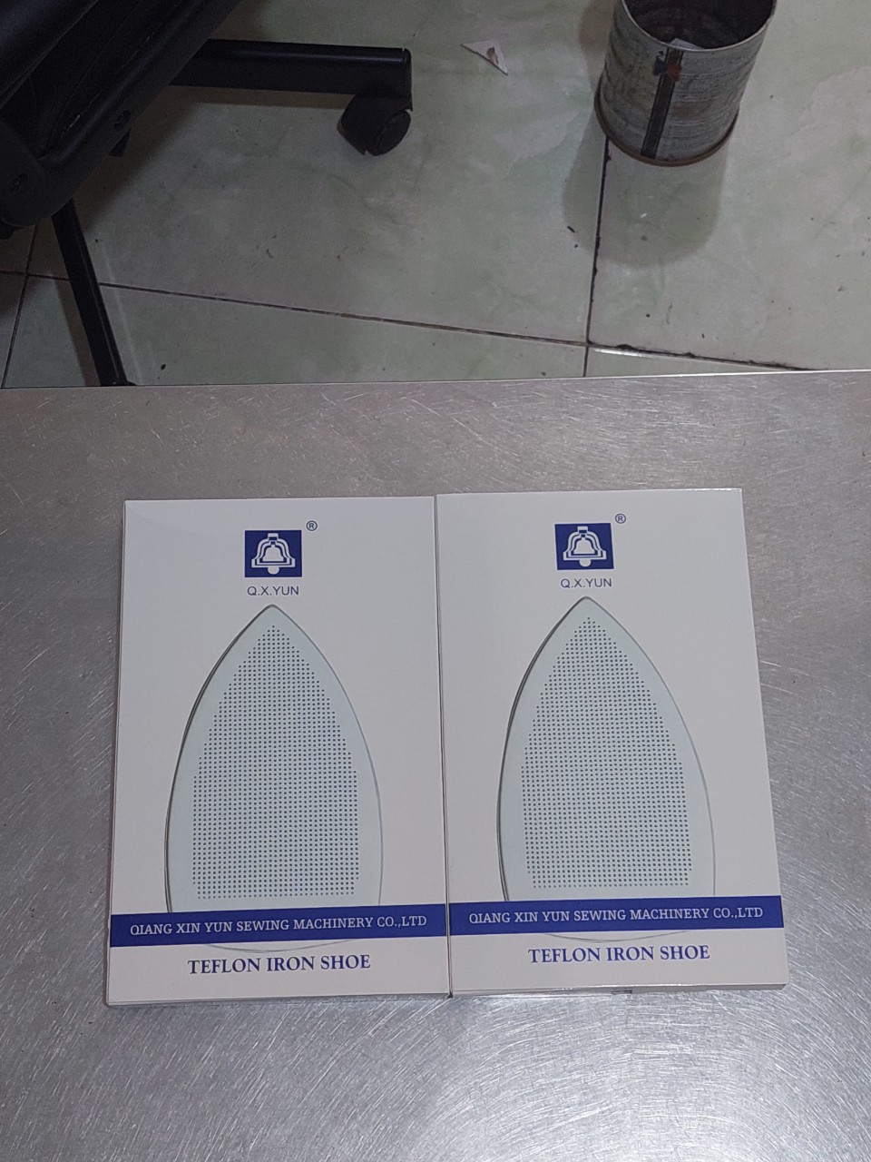 2 cái mặt nạ bàn ủi hơi nưóc cao cấp