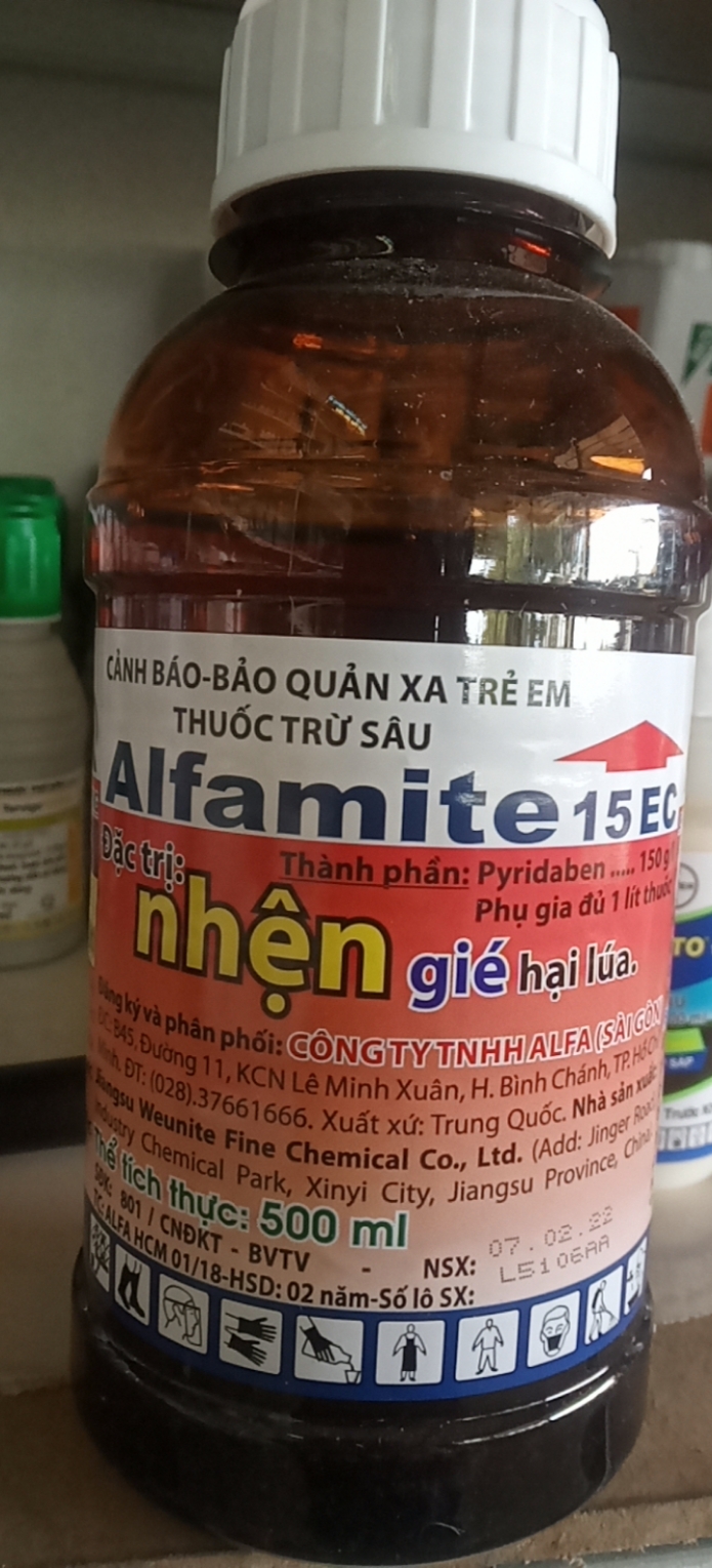 Thuốc trừ sâu nhện đỏ Alfamite - 500ml - alfamite500cc