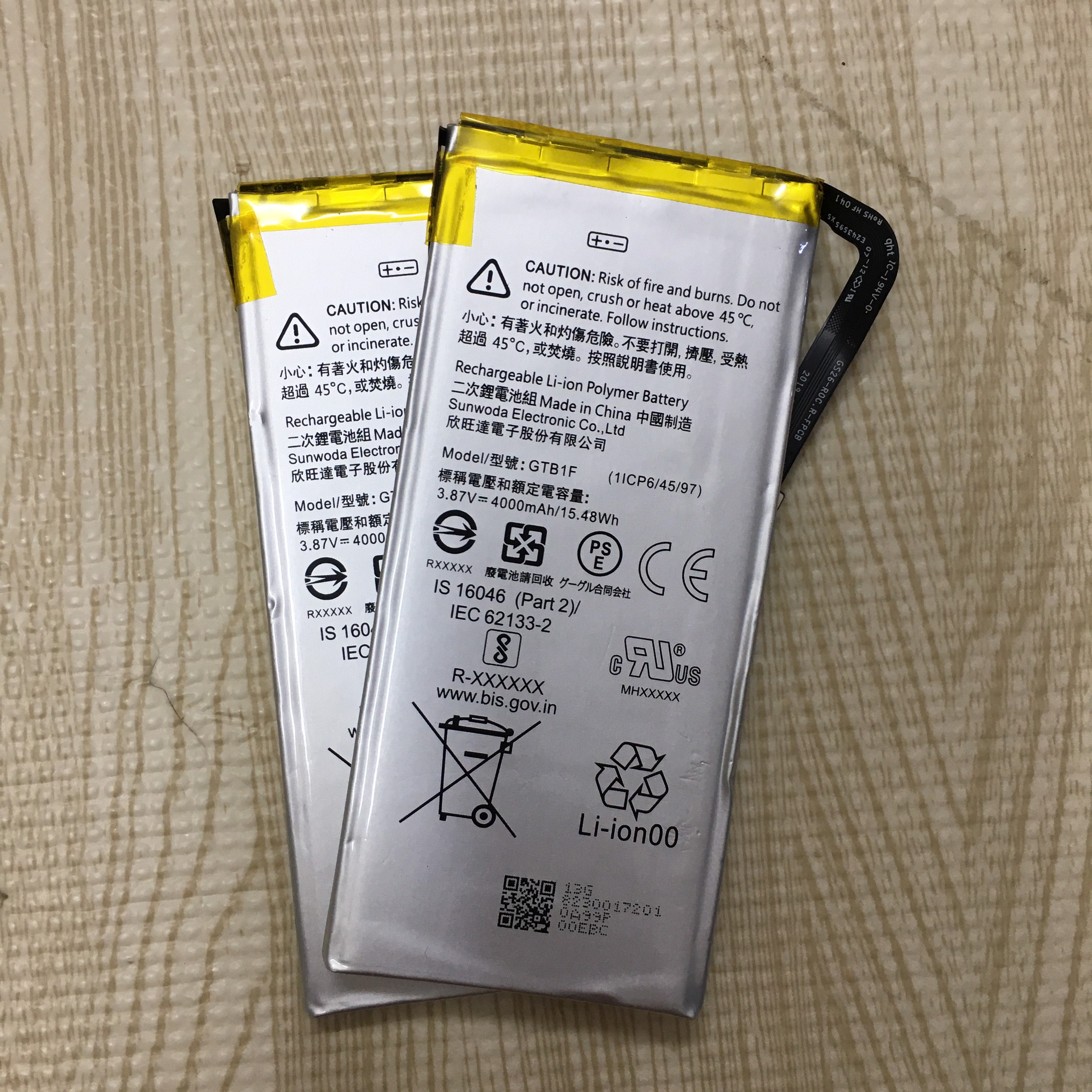 Pin Google Pixel 5 Gtb1F  - NEW"