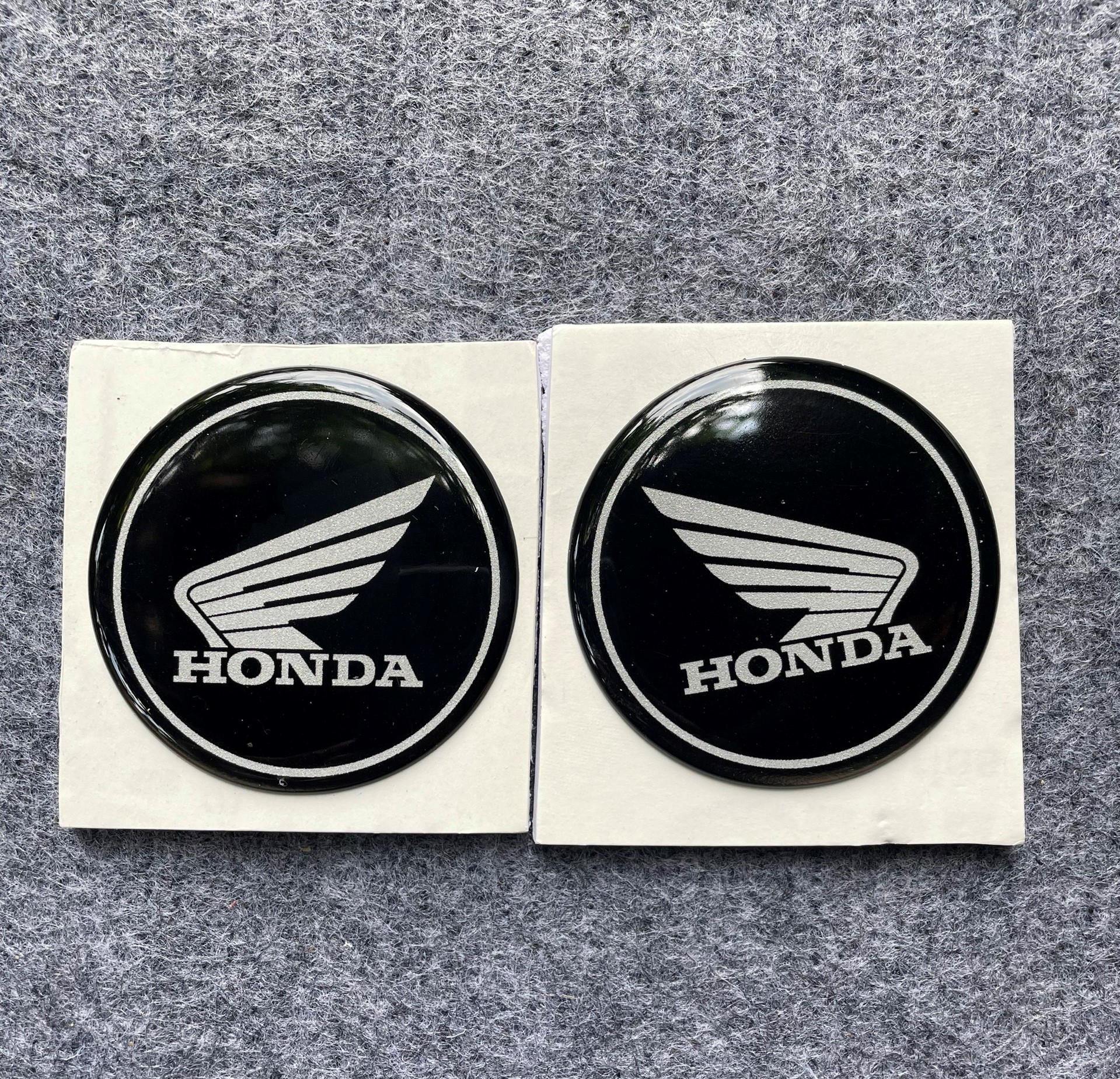 Tem chim honda dán bình xăng lớn xe 67 (có 3 màu)