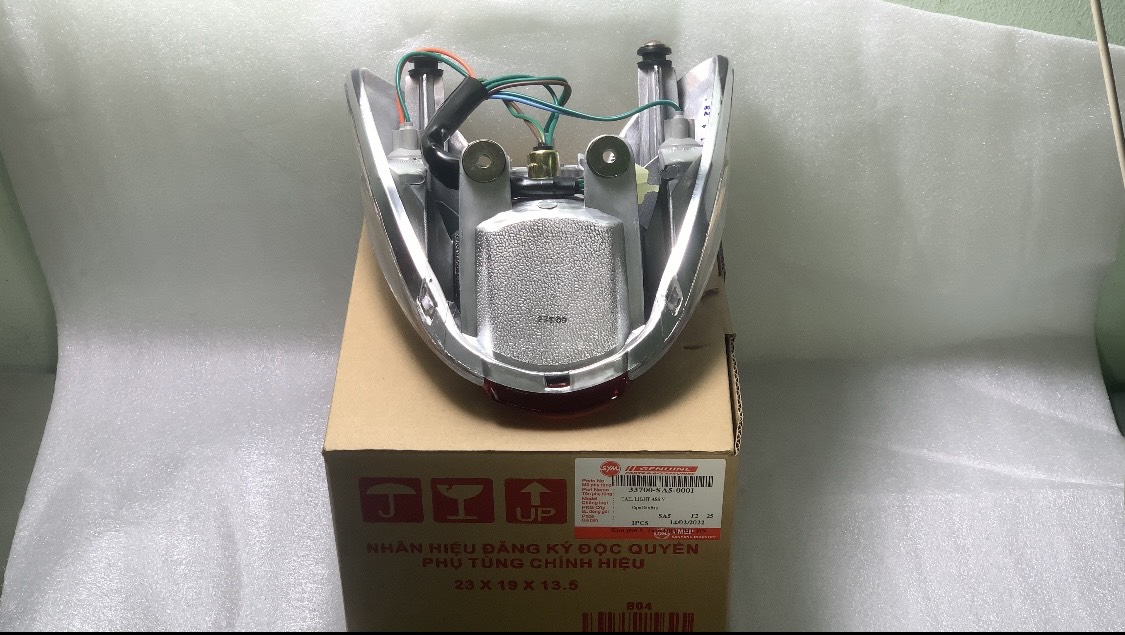 BỘ ĐÈN SAU XE SỐ ELEGANT 50CC-100CC SYM