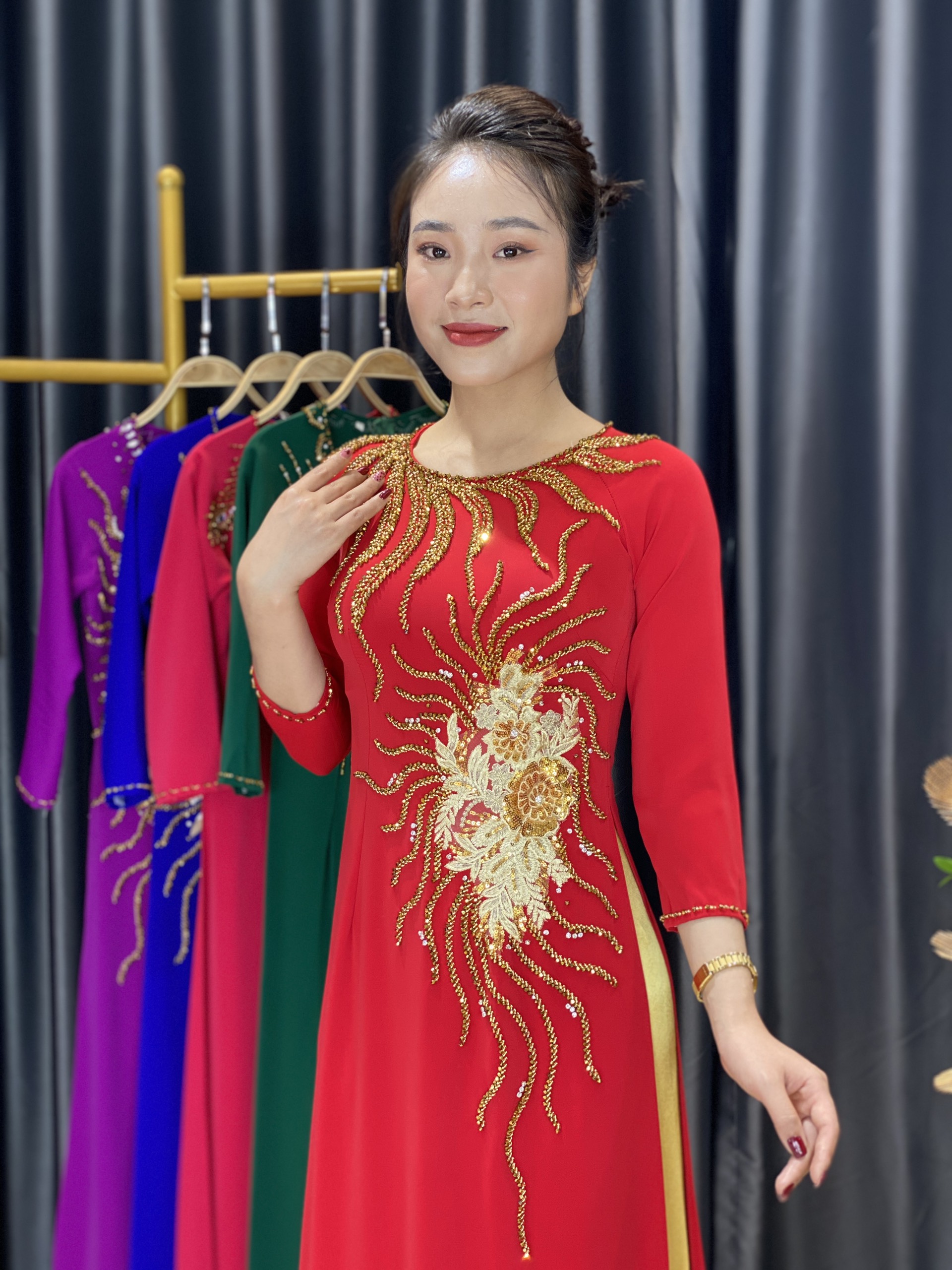 Áo dài, áo dài nữ kết đá thủ công lụa mỹ cao cấp MÃ D61