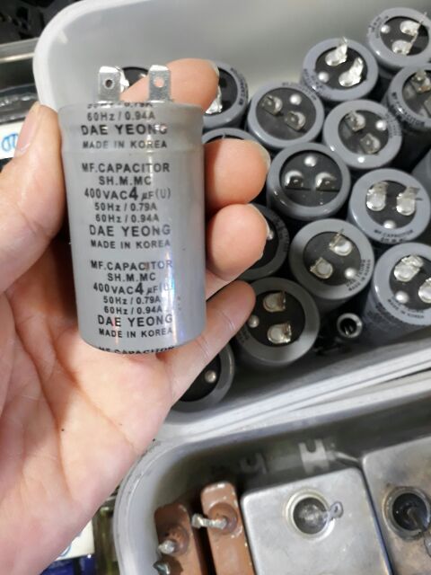 2 Tụ 4Uf 400V