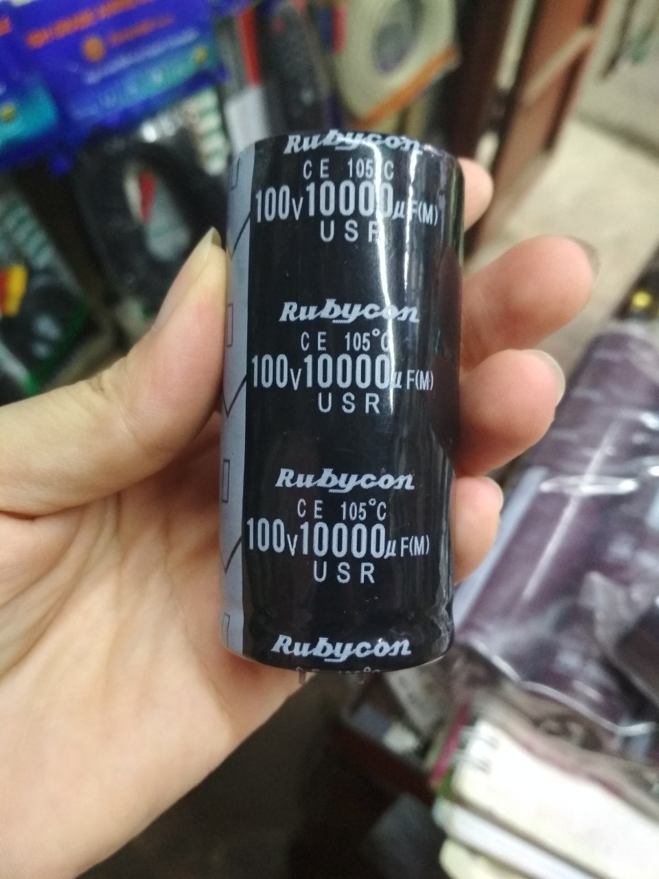 Tụ rubycon 100v10000mf