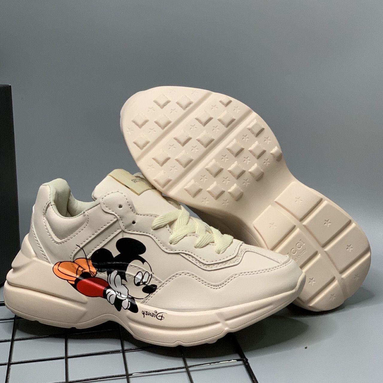 [HCM]Giày Thể Thao Gu¢¢i Mickey [ Hàng đẹp+ Tặng kèm tất]