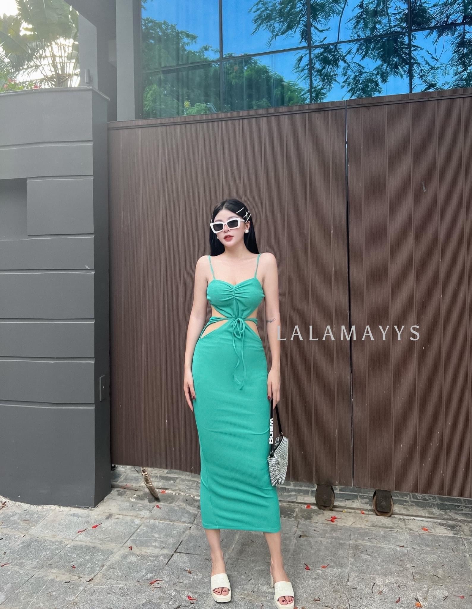 đầm gân hai dây có mút ngực