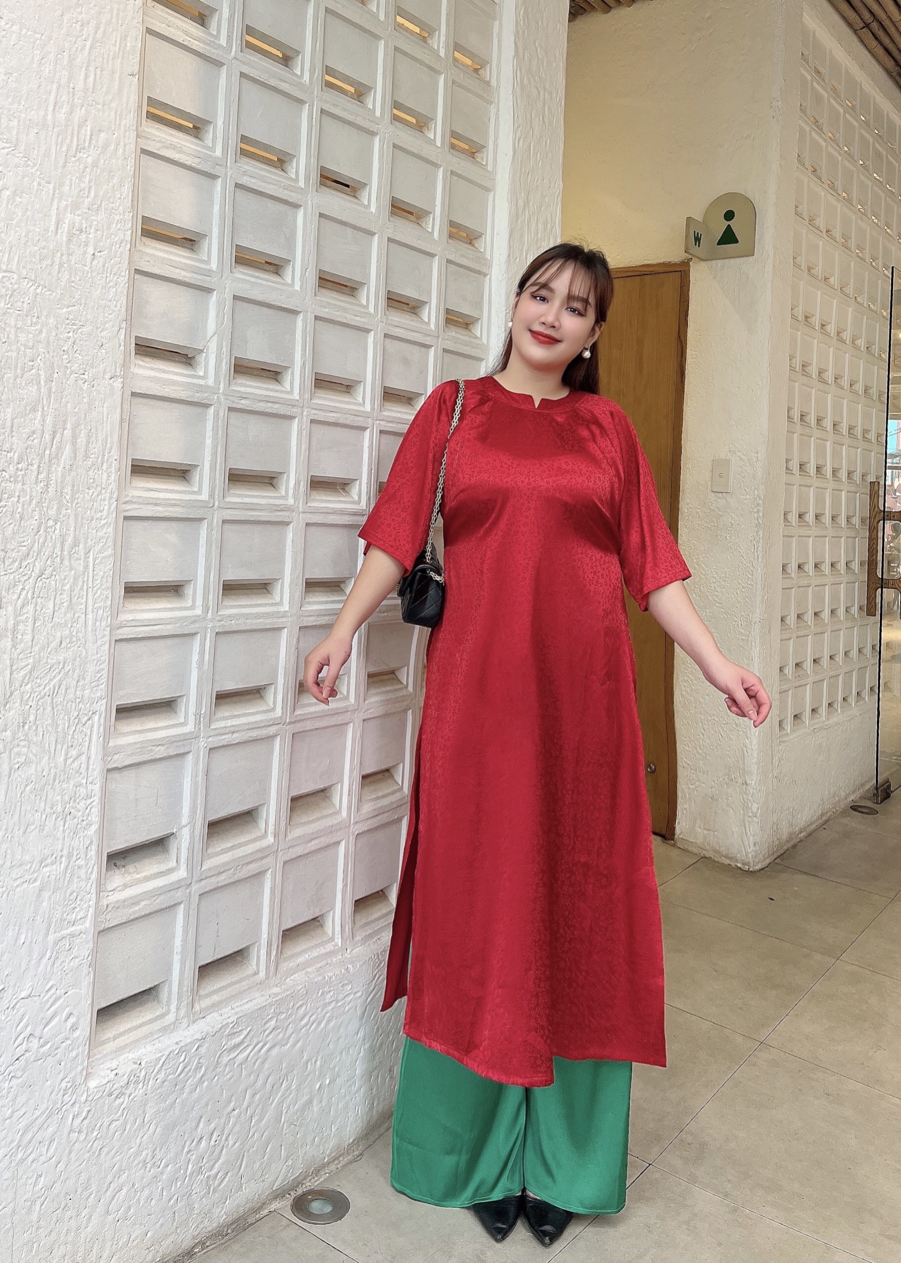 MUA 1 TẶNG 1 - ÁO DÀI BIGSIZE DÁNG SUÔNG CHẤT LỤA GẤM
