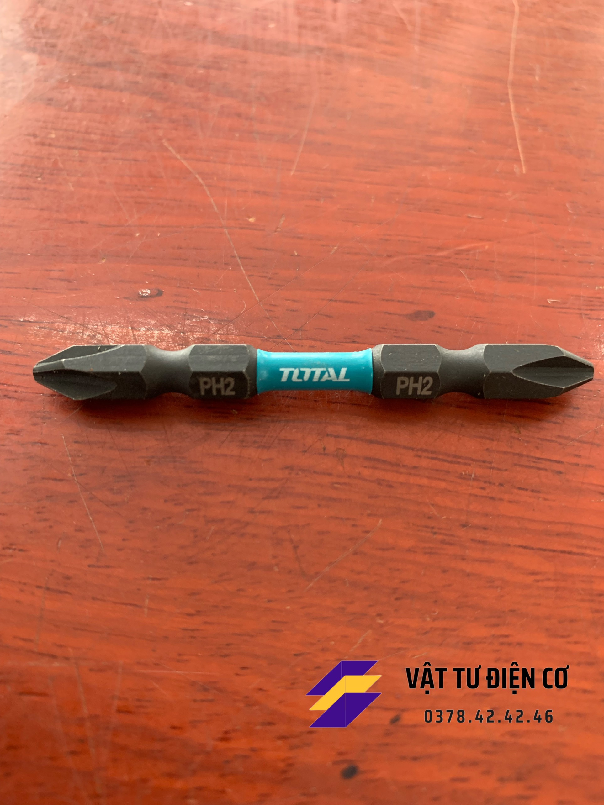 Bộ 10 mũi bắt vít 2 đầu TOTAL