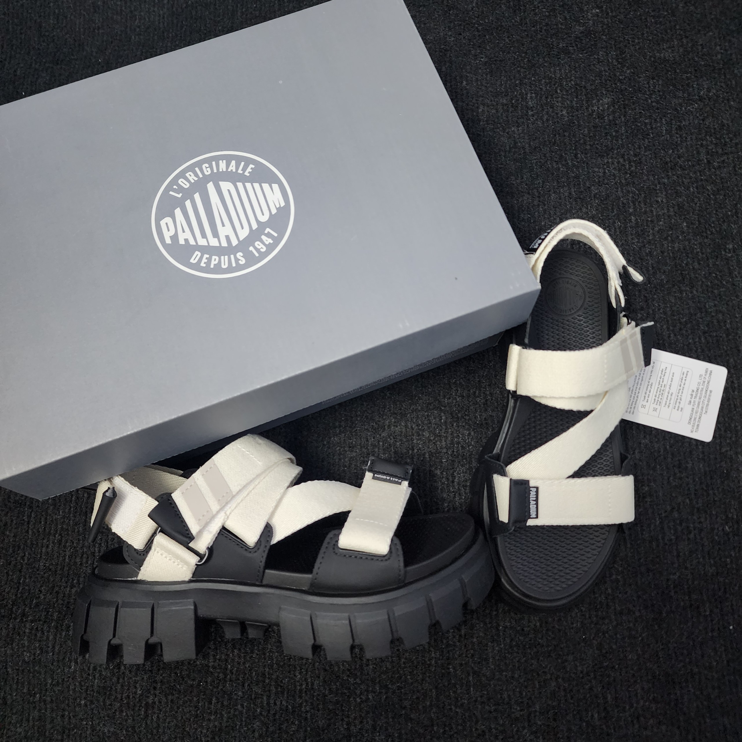 [ Chính hãng ] Giày Palladium sandal nữ trắng đen mẫu mới