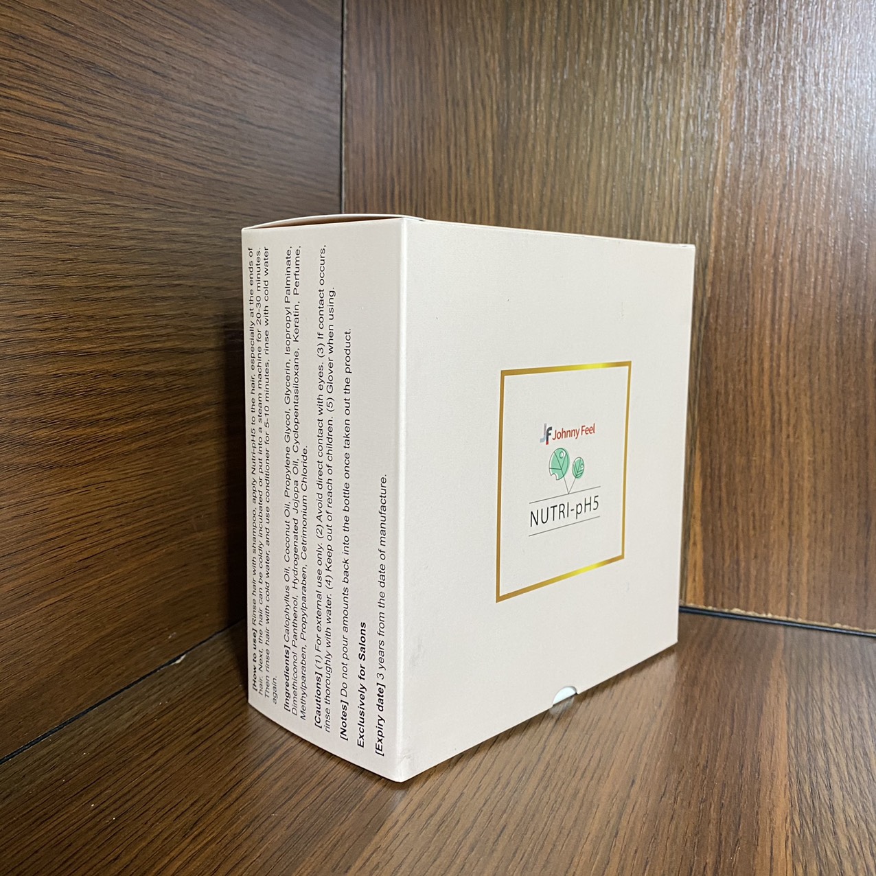 Tinh chất ủ tóc siêu phục hồi Nutri pH5 Johnny Feel