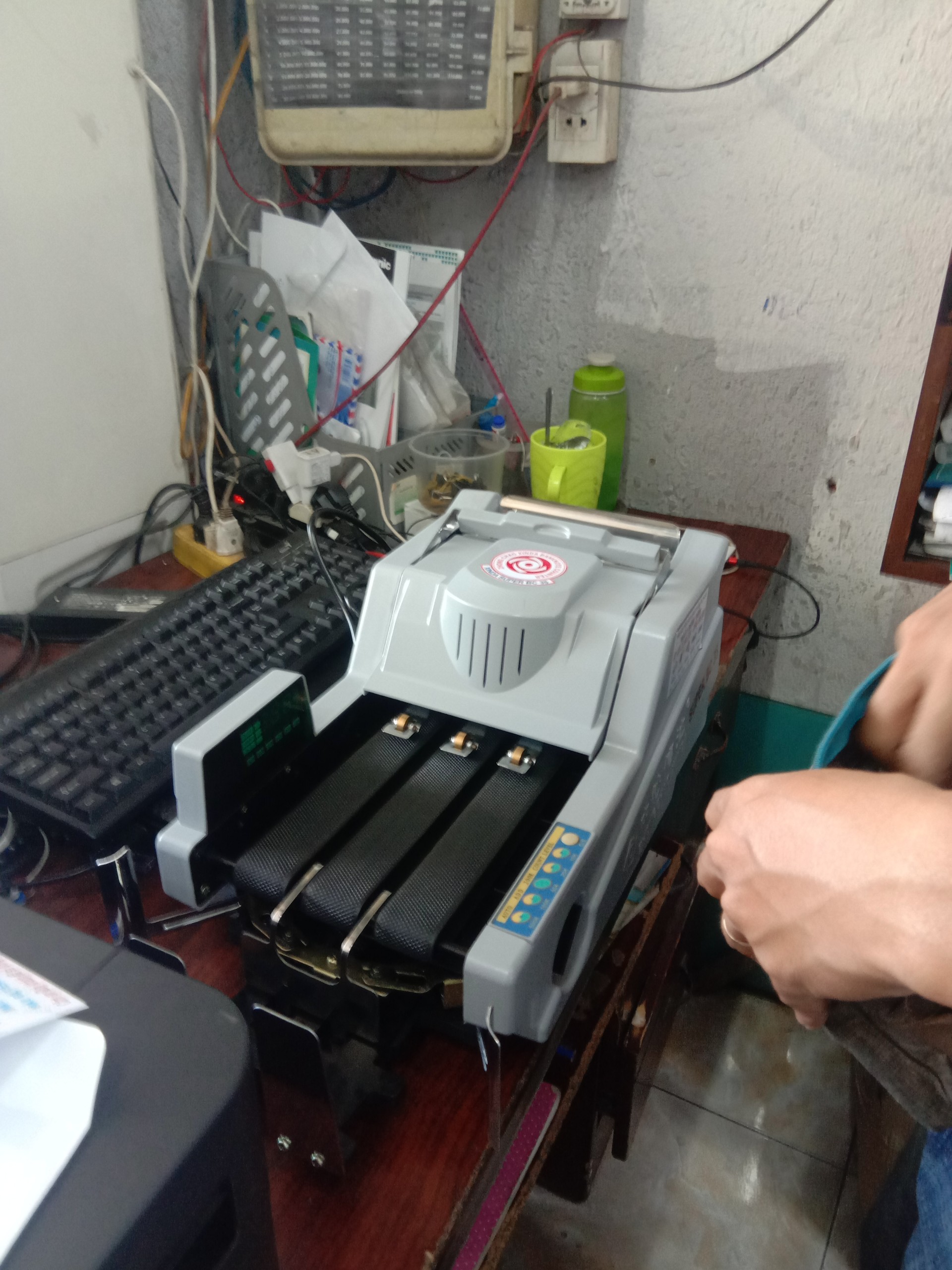 Máy đếm tiền masu999