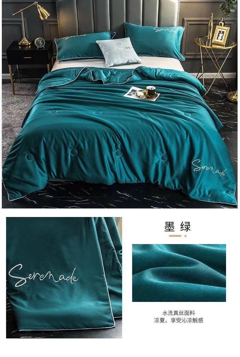 CHĂN LỤA CAO CẤP TRẦN BÔNG CHUYÊN ĐẮP MÙA HÈ THU, CHẤT PHI LỤA MÁT LẠNH, AN TOÀN CHO DA TRẺ EM, NGƯỜI LỚN, KÍCH CỠ 2M x 2,3M, THIẾT KẾ TRƠN MỘT MÀU CÓ IN CHỮ, NHIỀU MÀU PHÙ HỢP CHO MỌI KHÔNG GIAN NỘI THẬT GIA ĐÌNH, KHÁCH SẠN