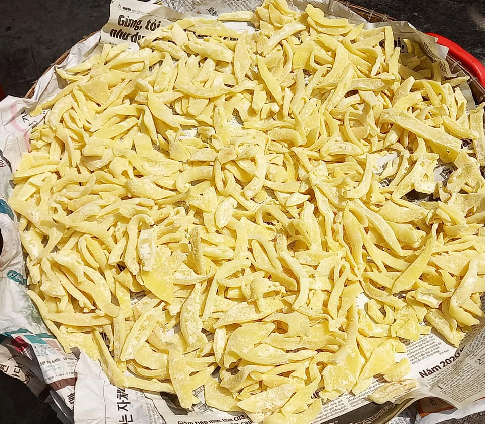 [HCM]Gói 500gr Mứt dừa non sầu riêng sợi ít ngọt dẻo bùi - Food by Mama