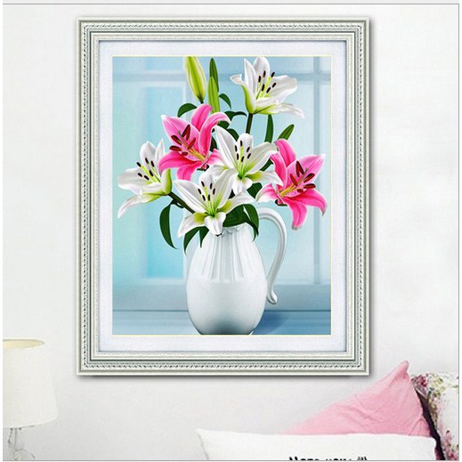 Tranh Thêu Chữ Thập Chỉ Lụa Bình Hoa Lyly HH0817