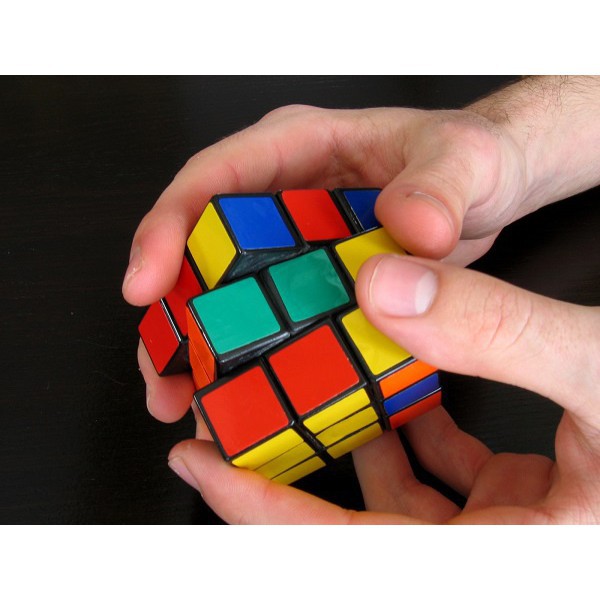 [HCM]TRÒ CHƠI RUBIK 1 CÁI