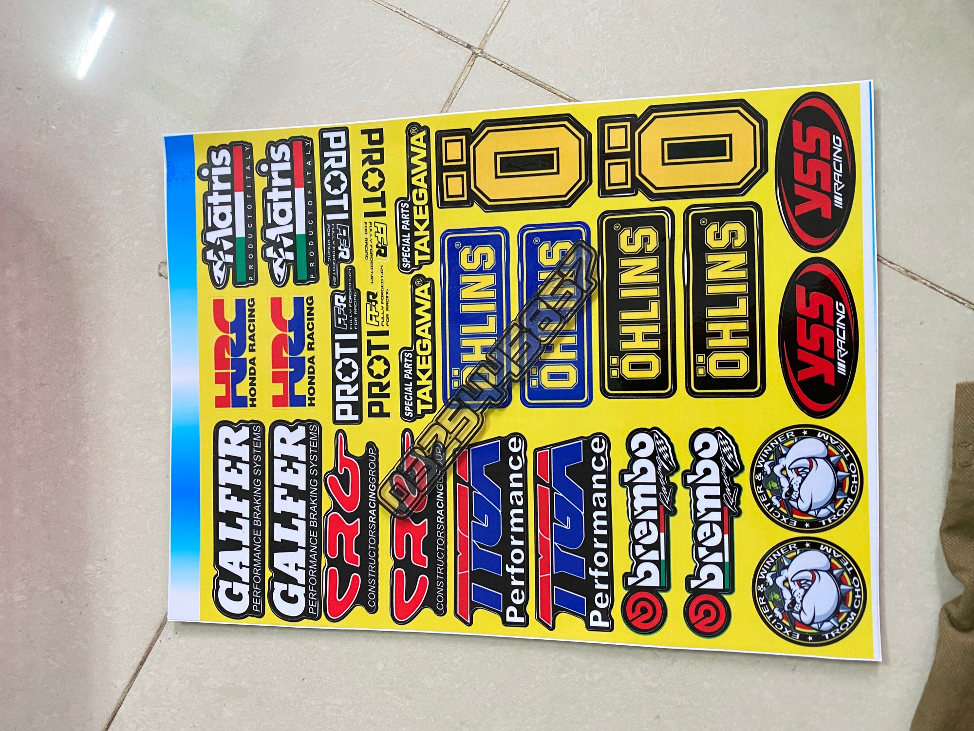 Logo Sticker giấy vàng dán trang trí xe máy