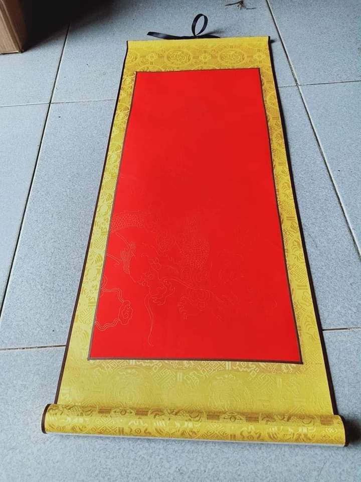 Combo 4 tờ Biểu lụa viết thư pháp 32x80cm