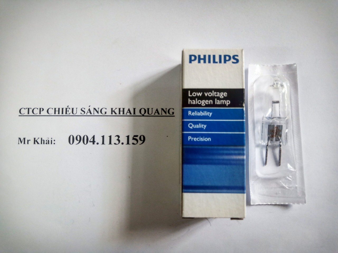(SALE) Bóng đèn halogen 12V 50W GY G6.35 Philips 7027