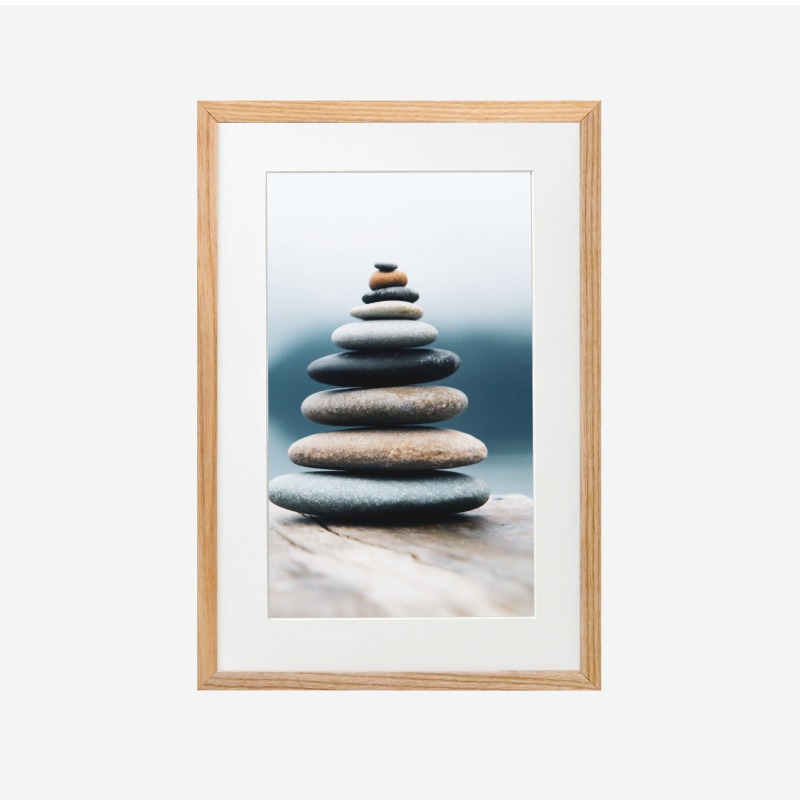 Tranh khung kính gỗ sồi treo tường Sỏi Đá