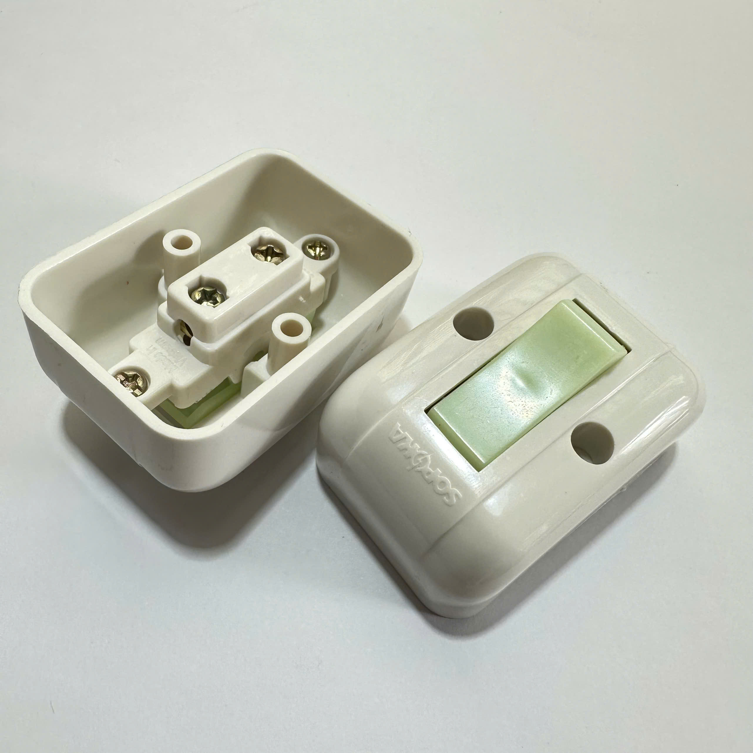 Công Tắc Rùa Sopoka 6A - 250V