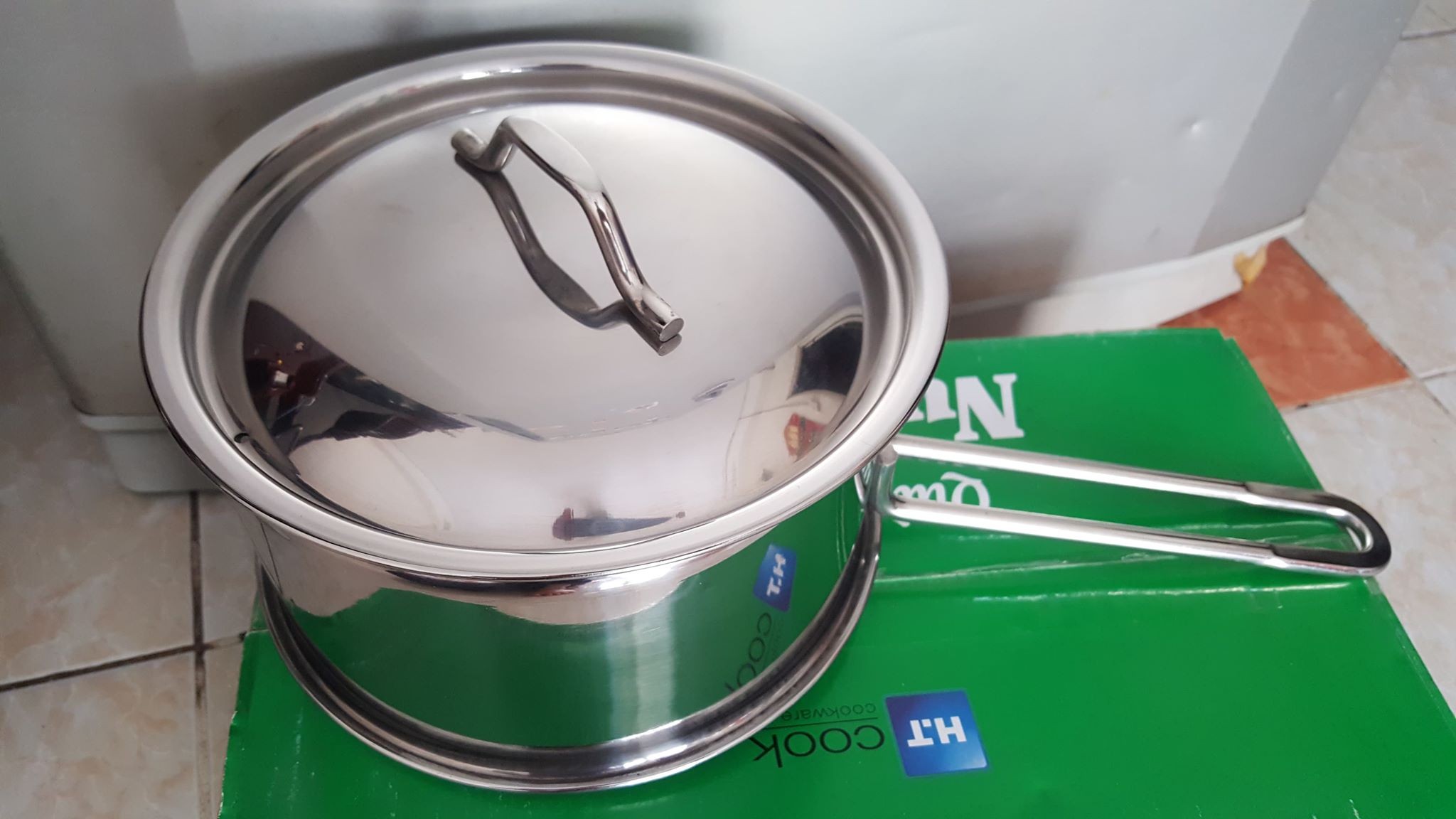 Quánh Inox 18cm Nutifood