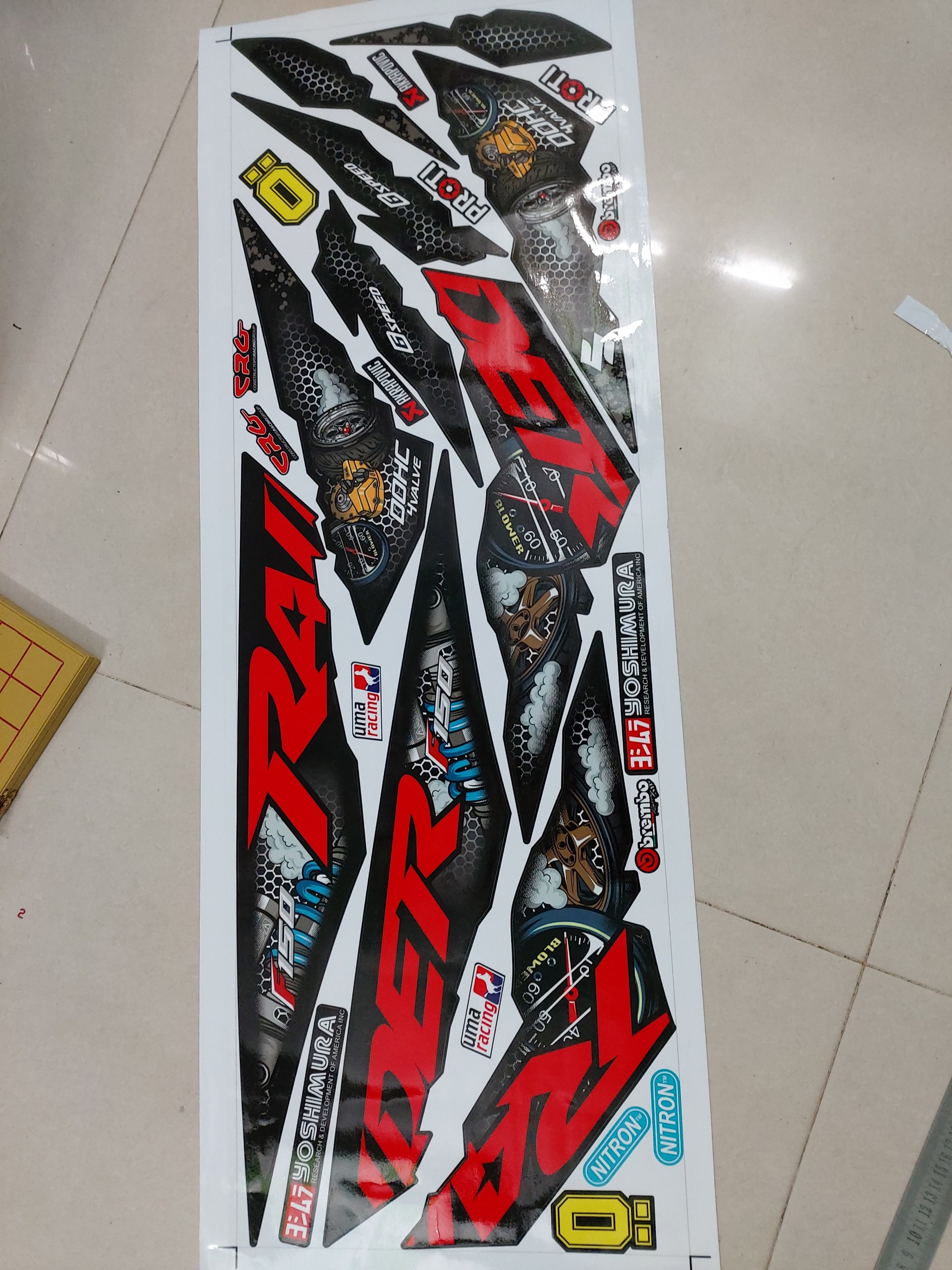 Tem xe suzuki raider fi tổ ong đỏ đen