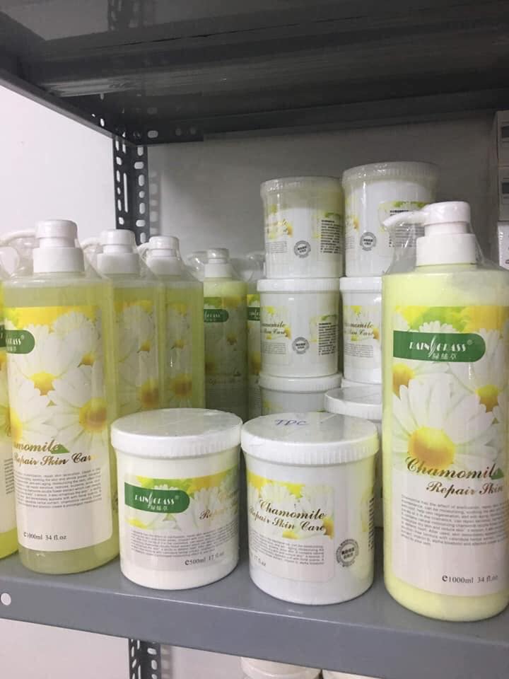Sữa rửa mặt hoa cúc chăm sóc da spa thuộc bộ chăm sóc da hoa cúc