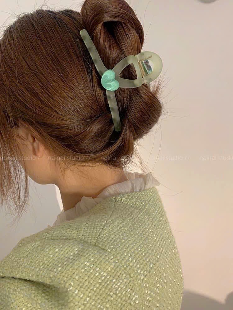 KẸP TÓC XANH LÁ CHARM BƯỚM