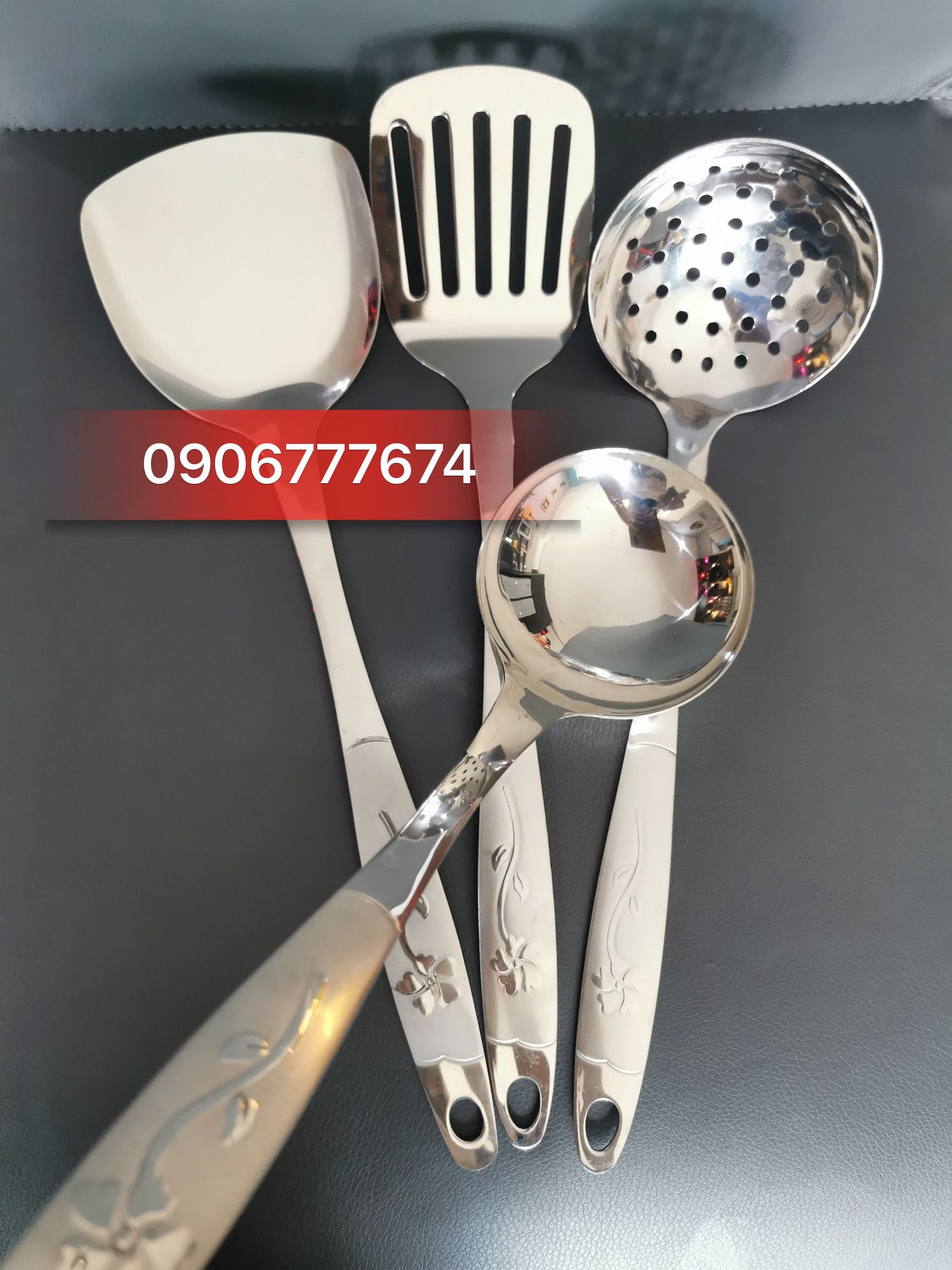 Bộ 4 Sạn Vá Inox Loại Cao Cấp Cán Hoa