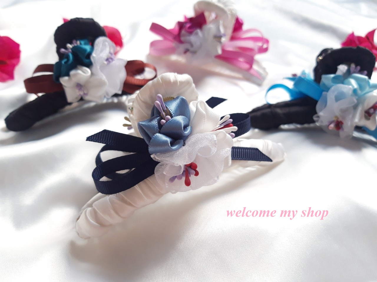 Kẹp Cua Dài Kèm Hoa Handmake