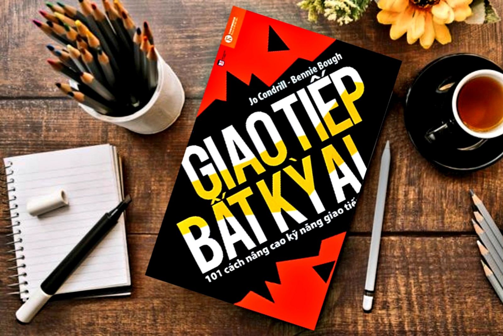 Giao Tiếp Bất Kỳ Ai (Tặng kèm bookmark)