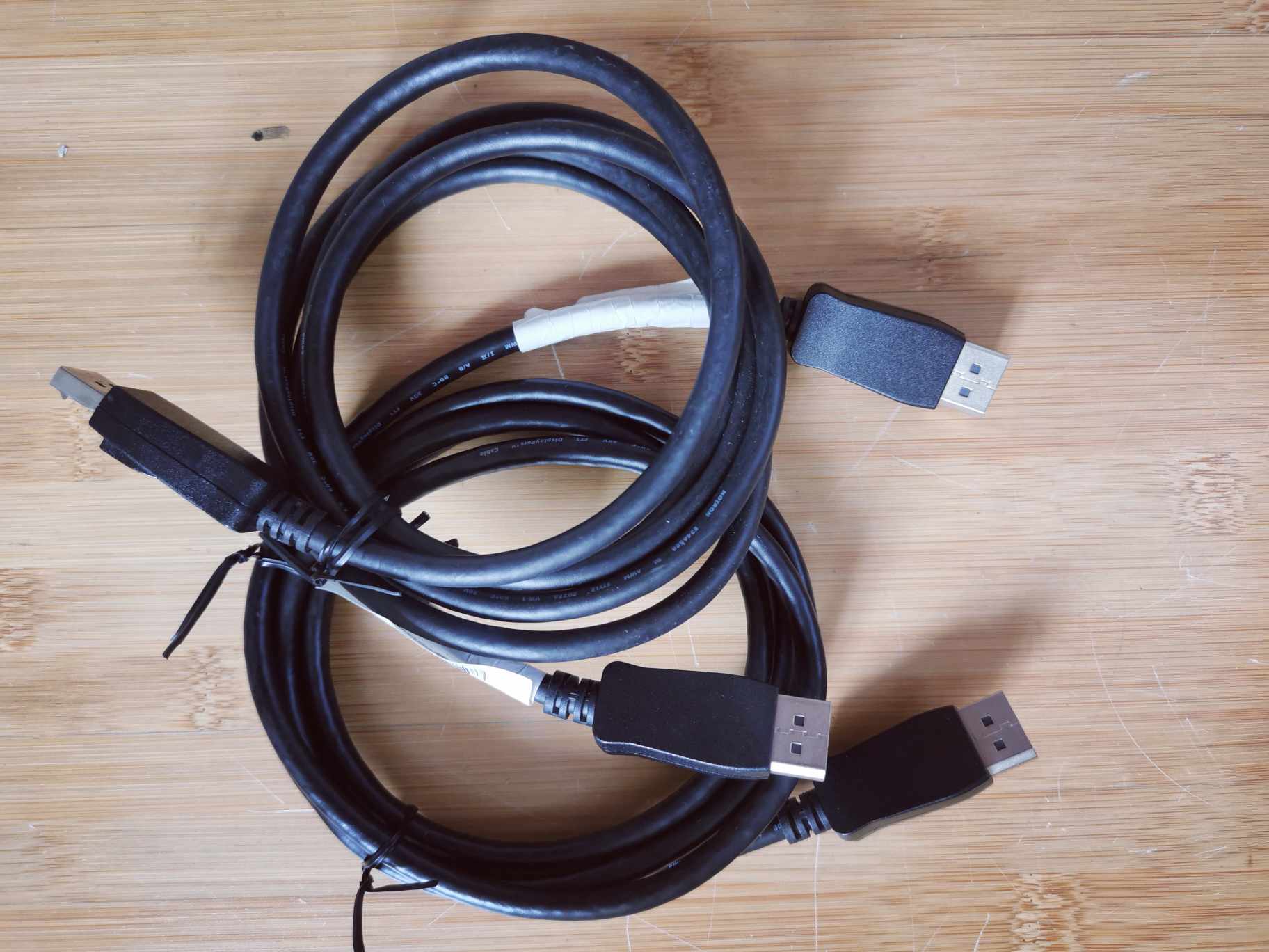 Cáp DisplayPort sang Dislayort 1.8m - hàng tháo máy HP
