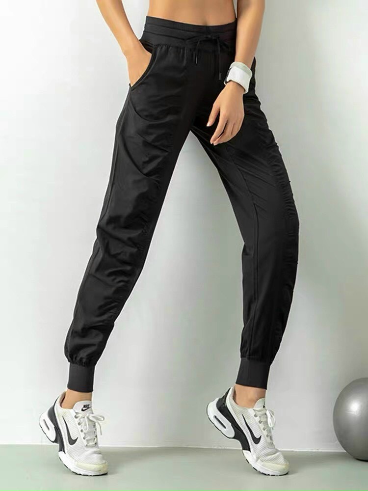 [HCM]Quần Jogger Nhún Vải Dù Thể Thao Nữ Siêu Hack Dáng