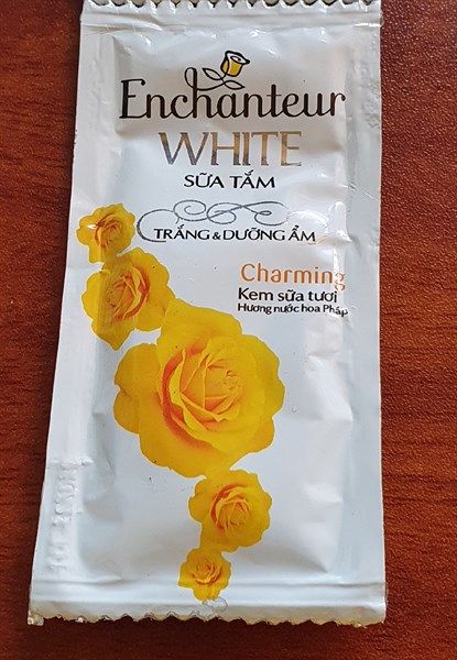 Sữa tắm Enchanter dây 10 gói (002)