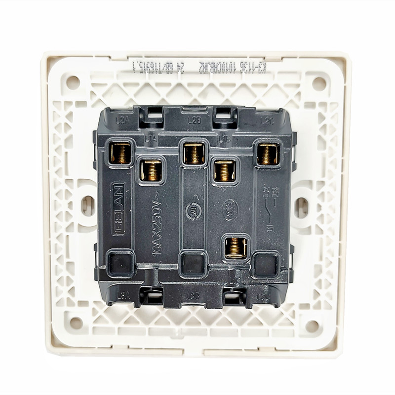 Bộ công tắc ba 1/2 chiều 10AX Gelan